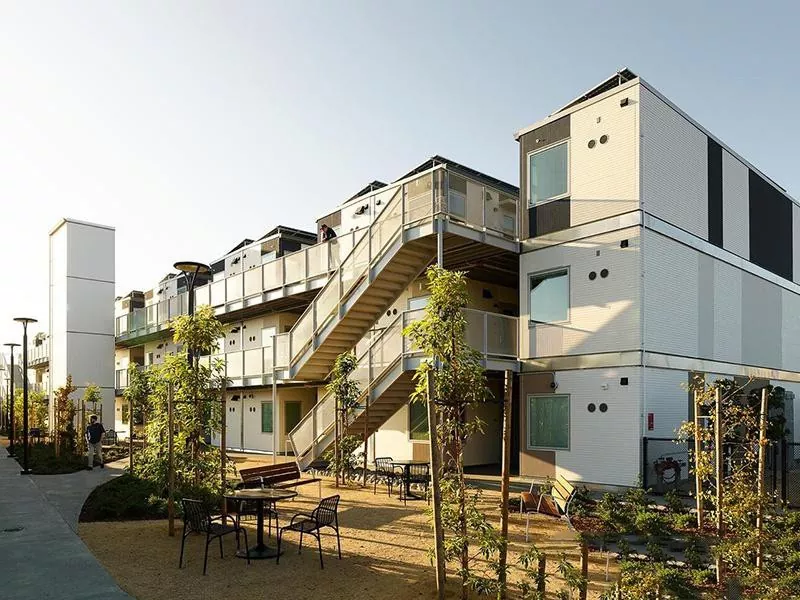 अपने अगले प्रोजेक्ट के लिए कंटेनर होम क्यों चुनें?